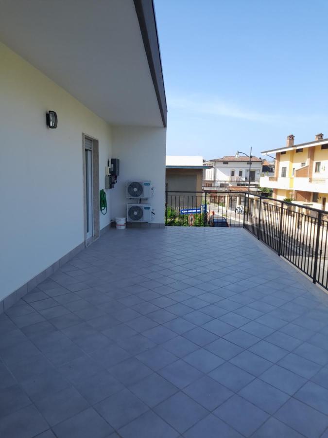 A Casa Di Falco Mondragone Buitenkant foto
