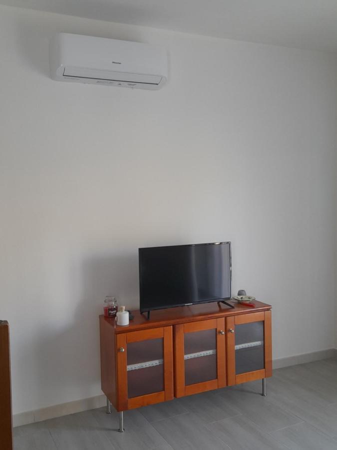 A Casa Di Falco Mondragone Buitenkant foto