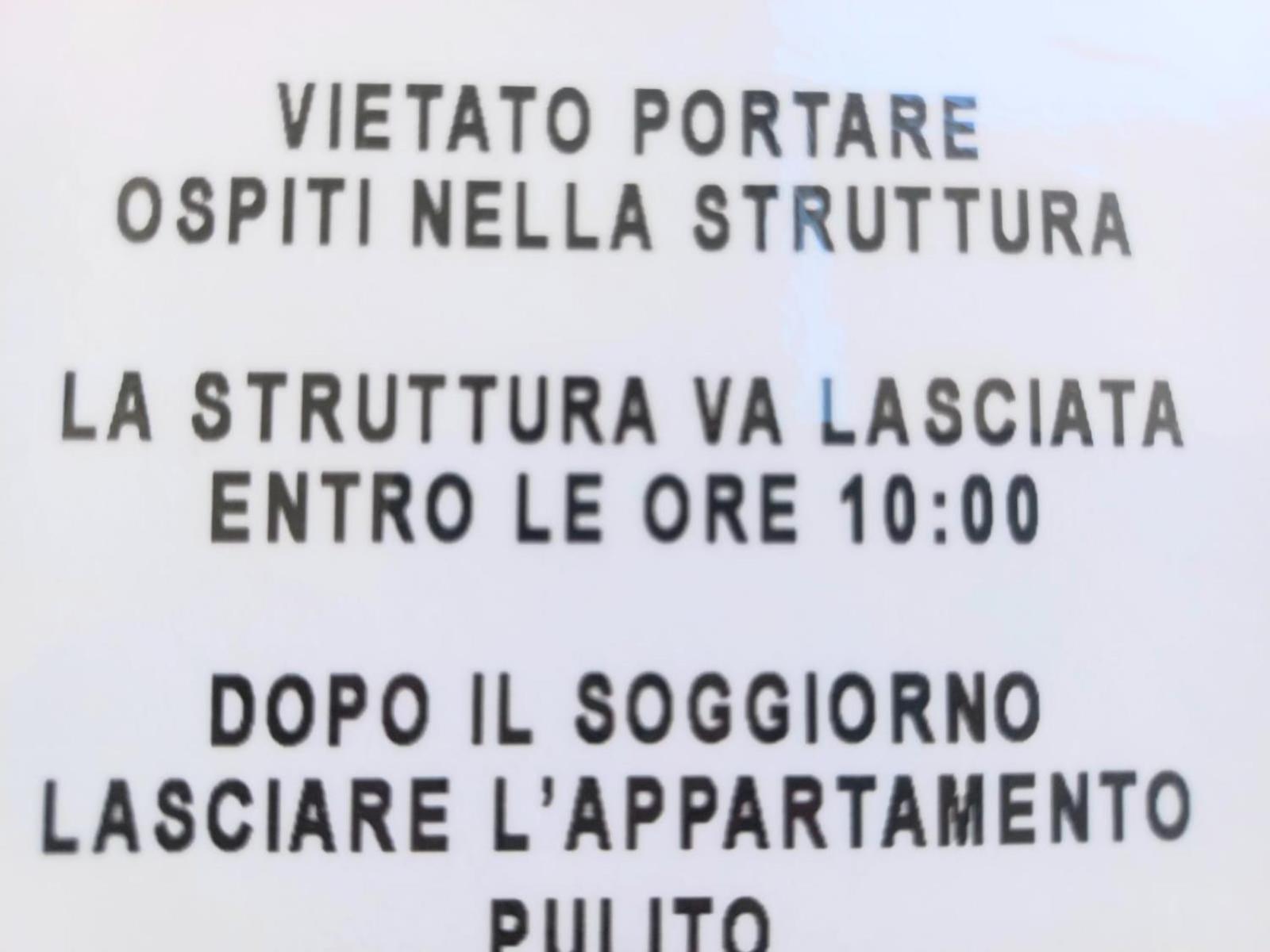 A Casa Di Falco Mondragone Buitenkant foto